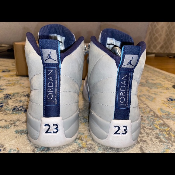 Jordan 12 Retro ‘Grey University Blue’ 7Y=Wmns 8.5 - Picture 5 of 15